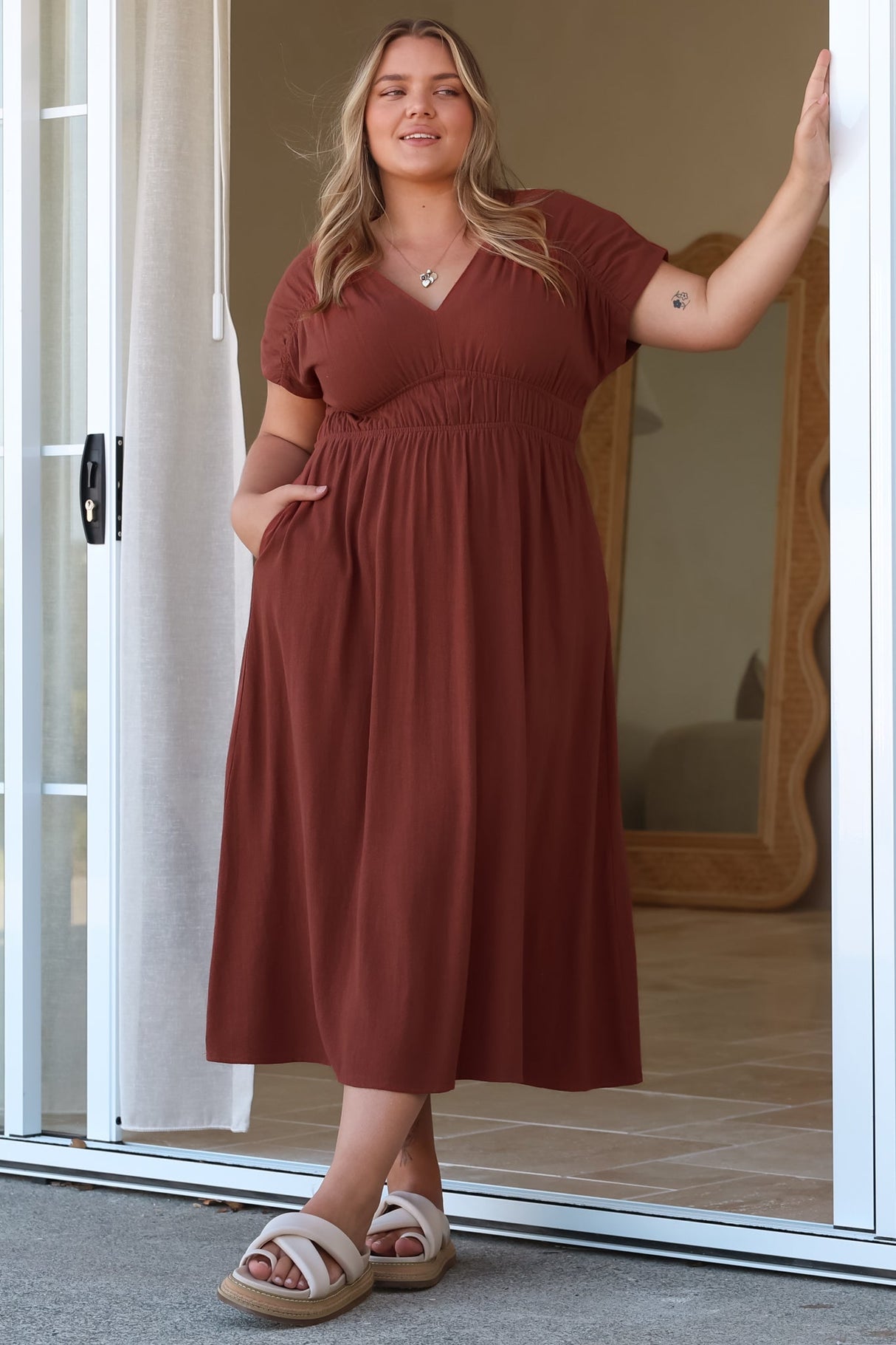 Torin Midi Dress - Gathered and Piping Detailed A-Line Dress with a V-Neckline in Rust