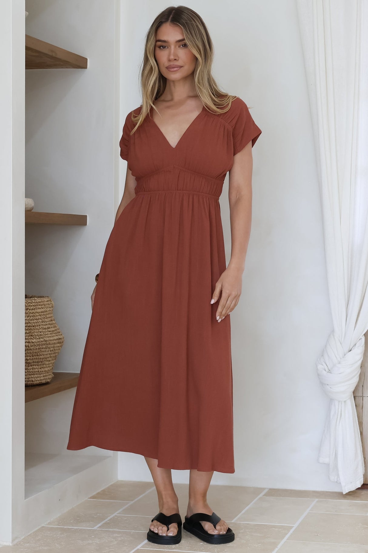 Torin Midi Dress - Gathered and Piping Detailed A-Line Dress with a V-Neckline in Rust