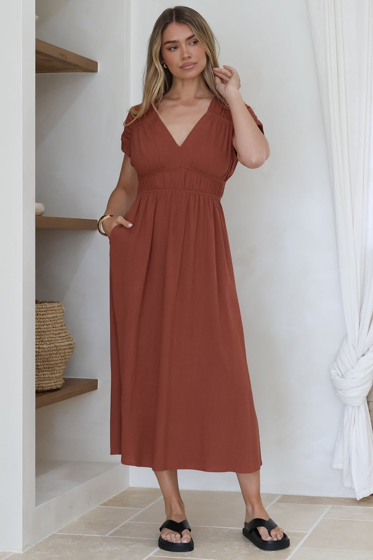 Torin Midi Dress - Gathered and Piping Detailed A-Line Dress with a V-Neckline in Rust