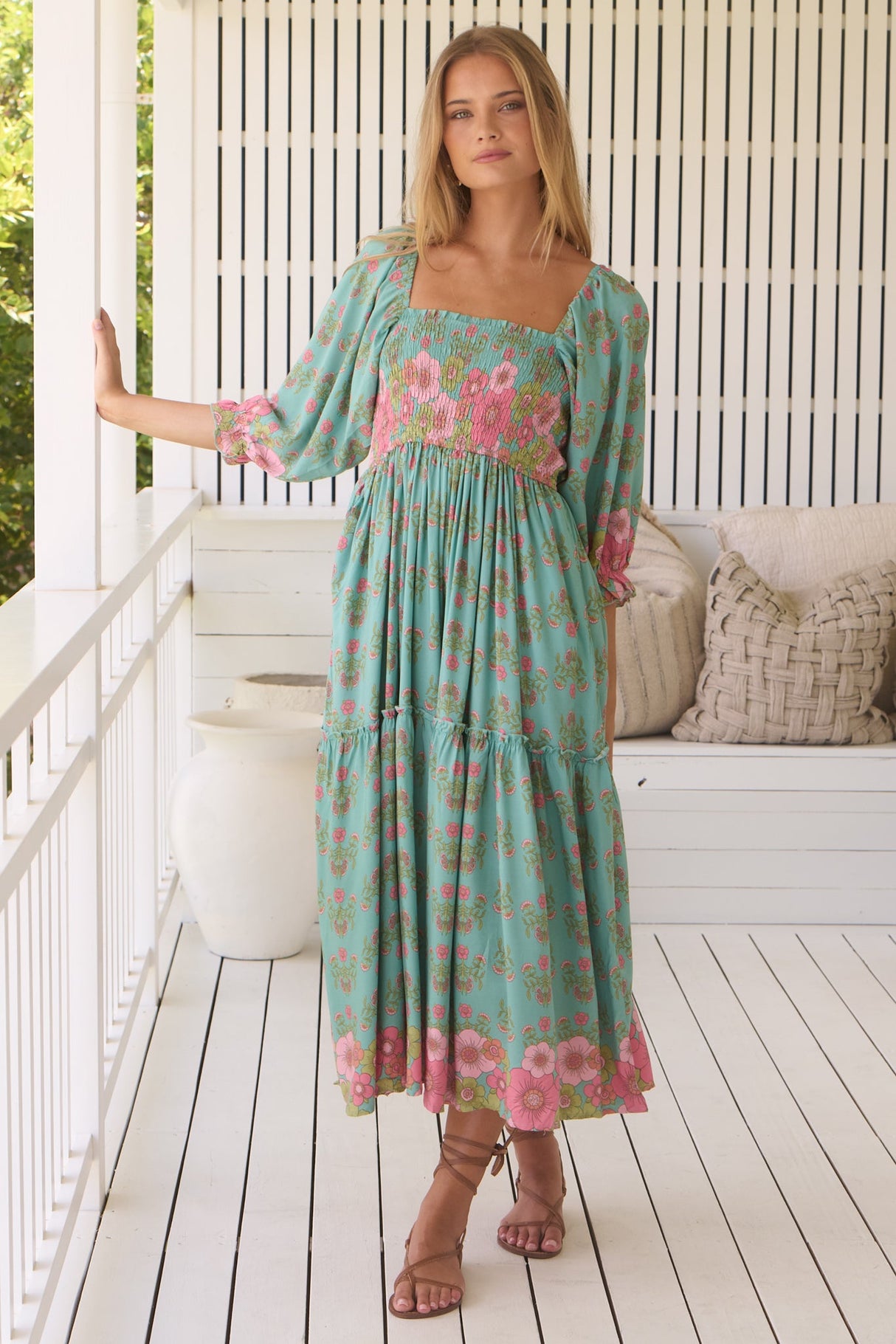 JAASE - Tulli Midi Dress: Shirred Bodice Balloon Sleeve Midi in Meadowland Print