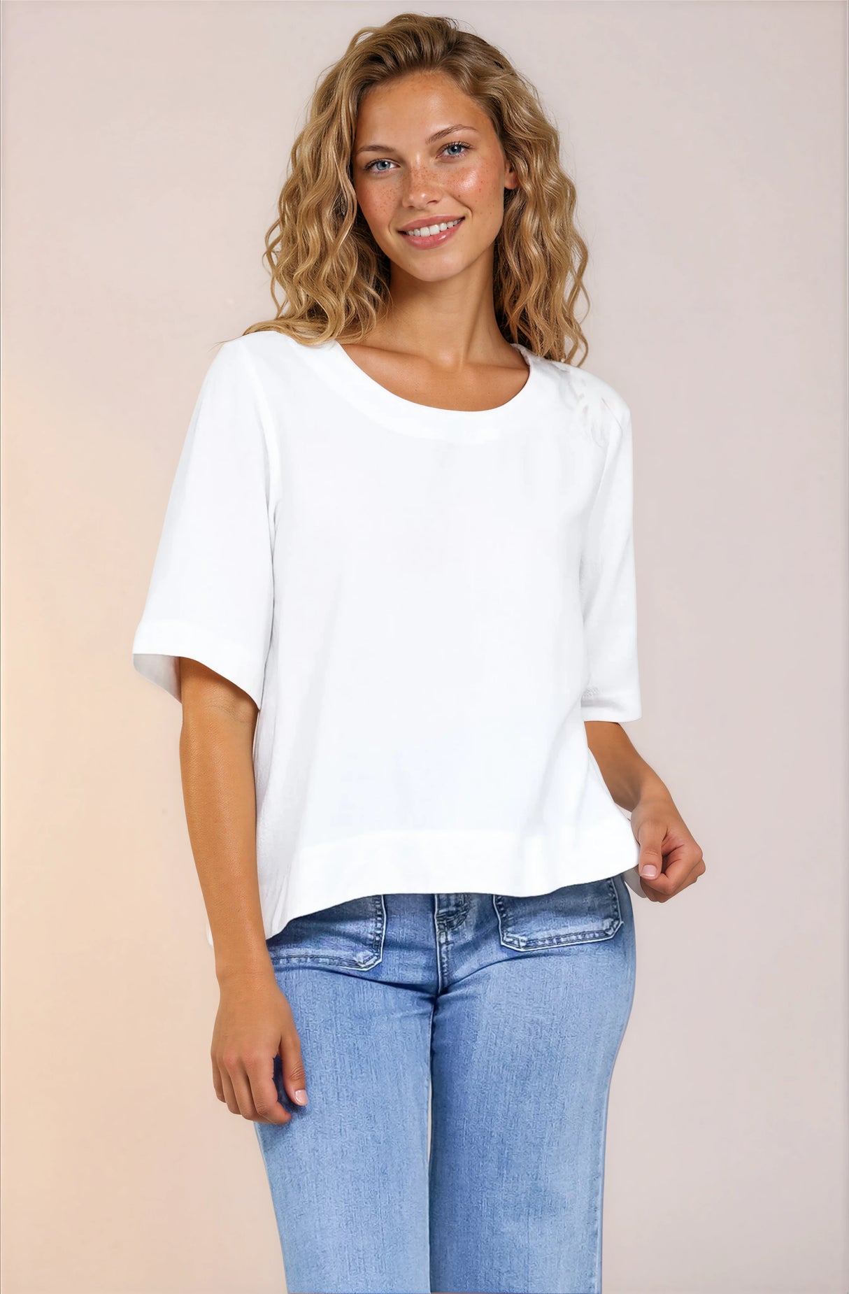 Tustin Top - Round Neck Boxy High Low Top with Short Sleeves in White