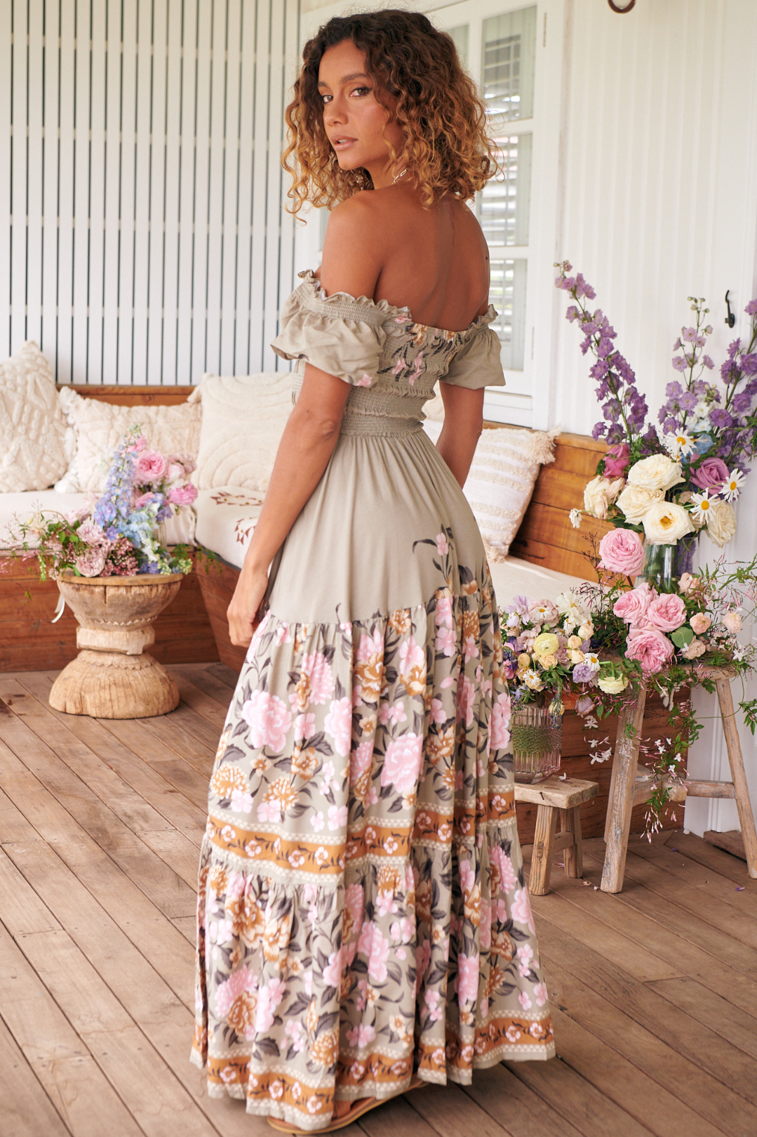 JAASE - Claudette Maxi Dress: On or Off Shoulder Elasticated Bodice Short Balloon Sleeve Dress in Adore You Print
