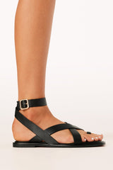 Ushi Sandals - Black