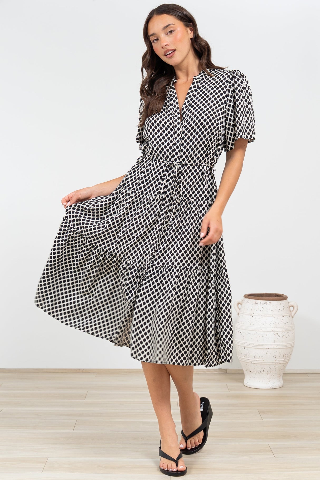 Vania Midi Dress - Tiered Buttoned Down Dress with Matching Belt in Hexy Print Black