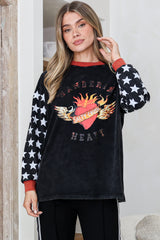 Wandering Heart Long Sleeve Tee - Crew Neck Contrast Sport Stripe Graphic T-Shirt in Black