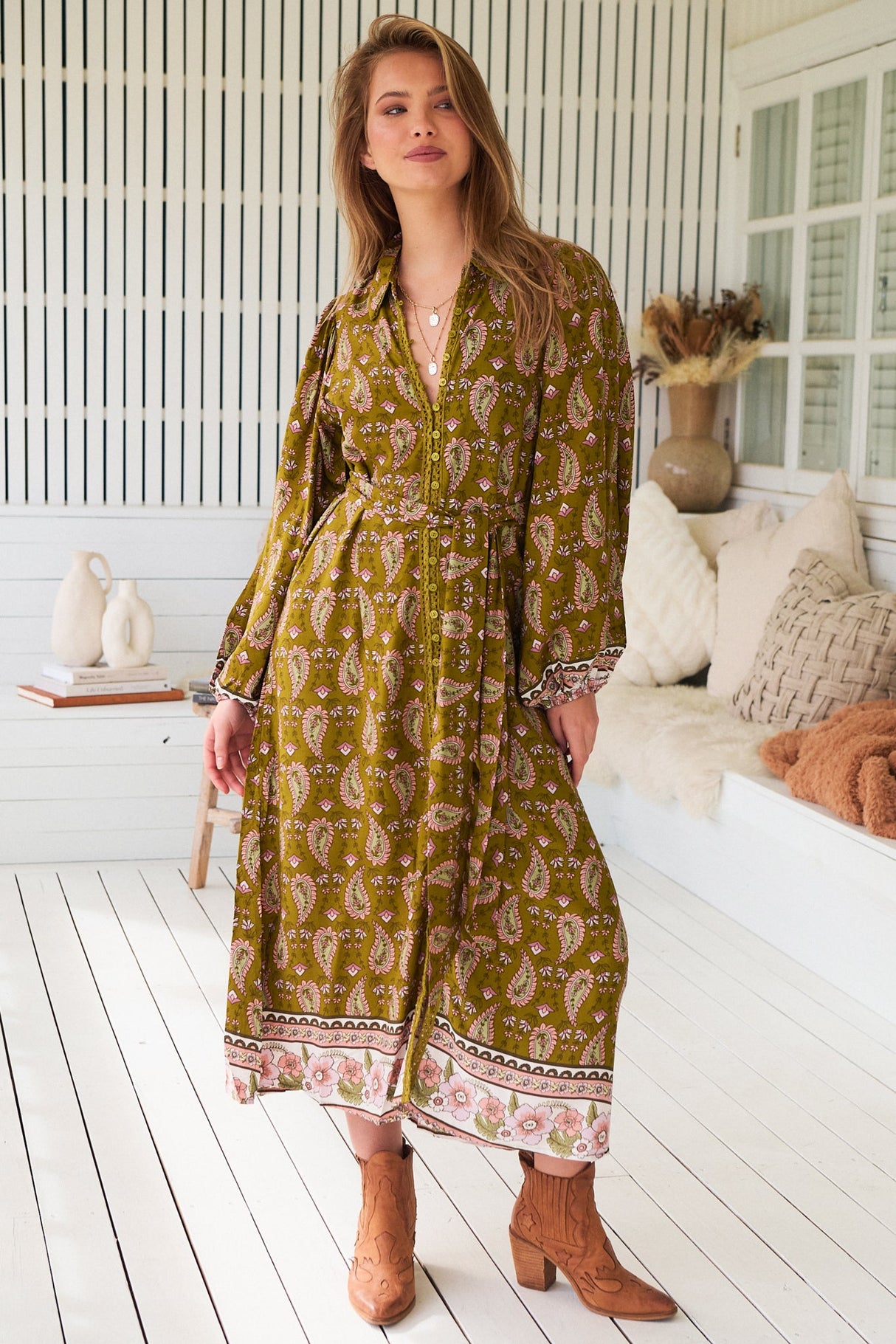 JAASE - Whitney Midi Dress: Collared Button Down Shirt Dress with Belt in Amalie Print