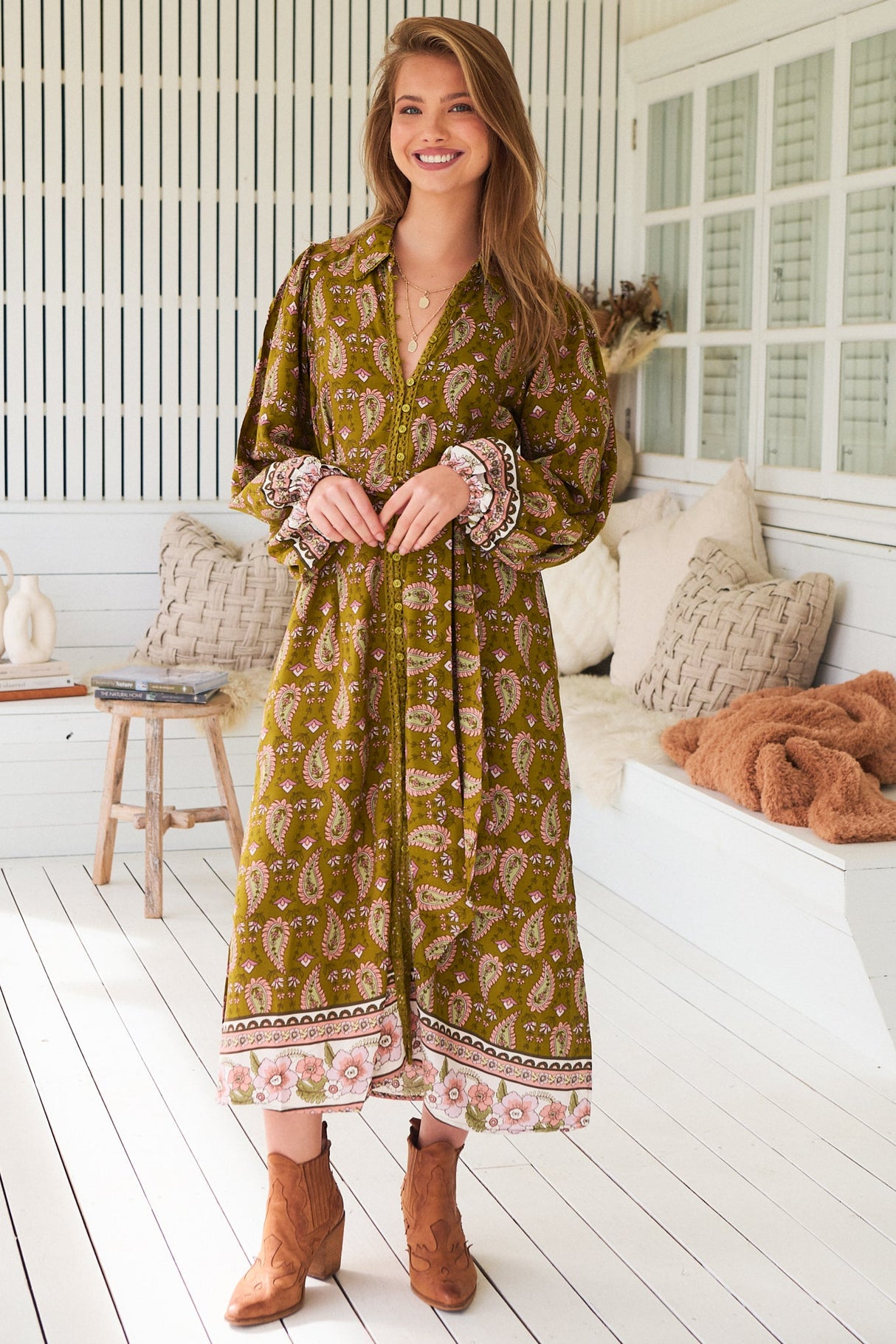 JAASE - Whitney Midi Dress: Collared Button Down Shirt Dress with Belt in Amalie Print