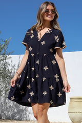 Wilma Mini Dress - Bermuda Collar Button Down Dress with Cap Sleeves in Gigi Print Navy