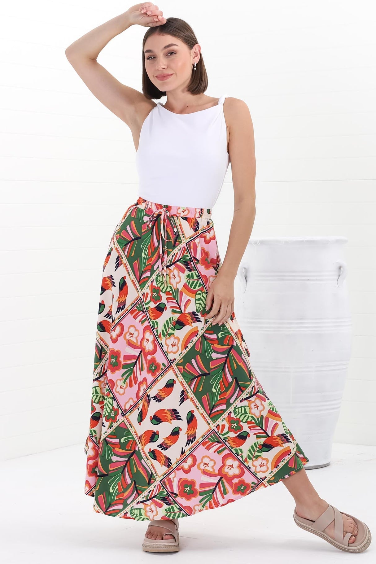 Yara Maxi Skirt - High Waisted Scoop Hemline Skirt with Pockets in Labelle Print