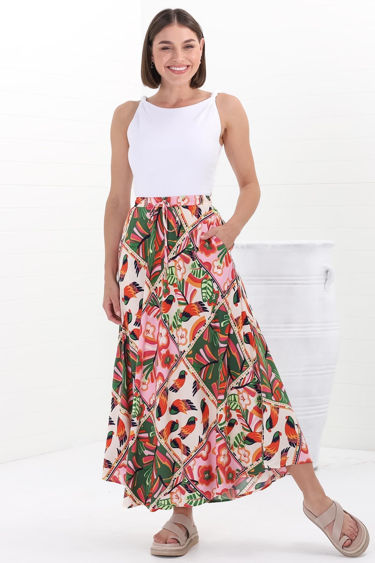 Yara Maxi Skirt - High Waisted Scoop Hemline Skirt with Pockets in Labelle Print