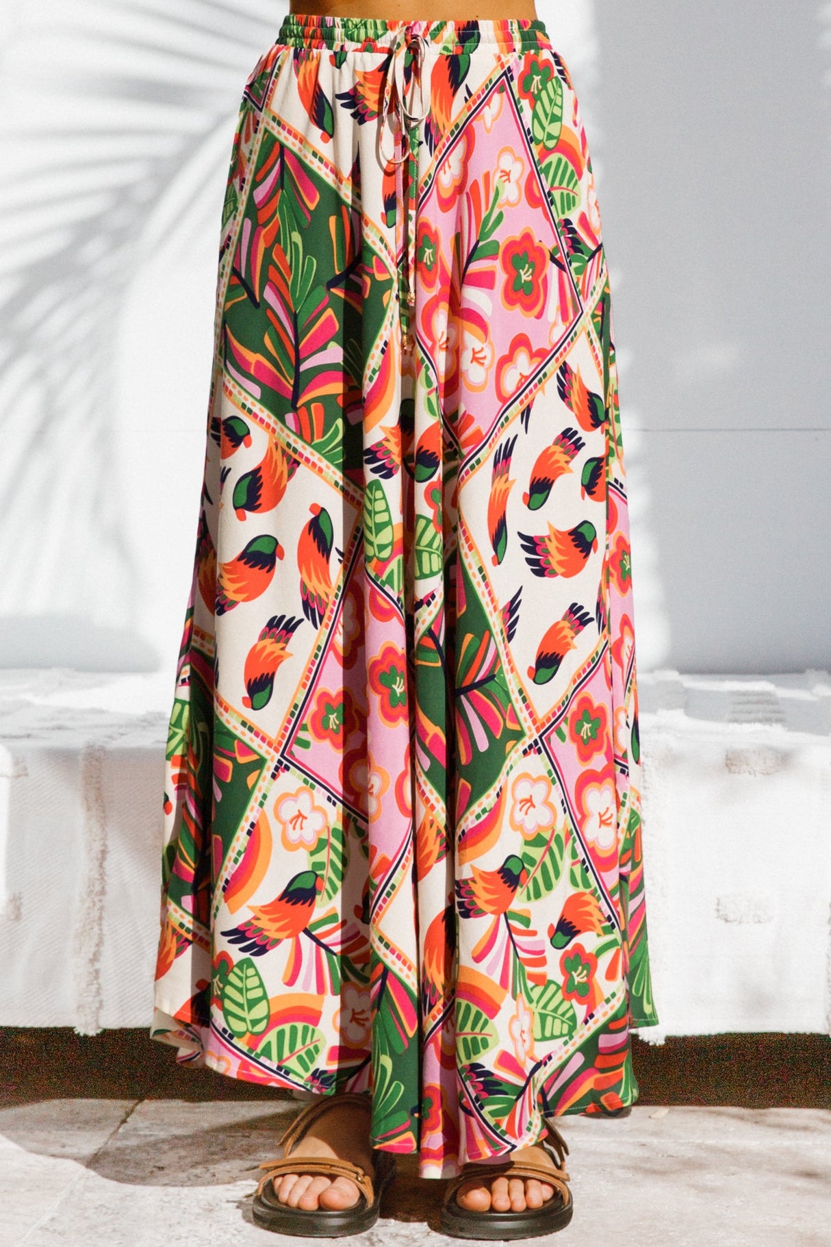 Yara Maxi Skirt - High Waisted Scoop Hemline Skirt with Pockets in Labelle Print