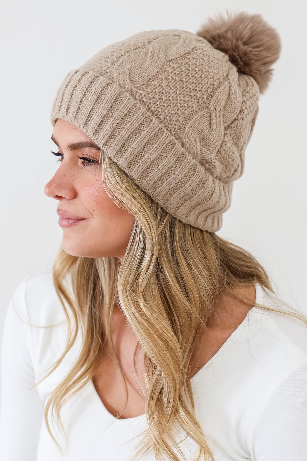 Yasmine Beanie - Tan