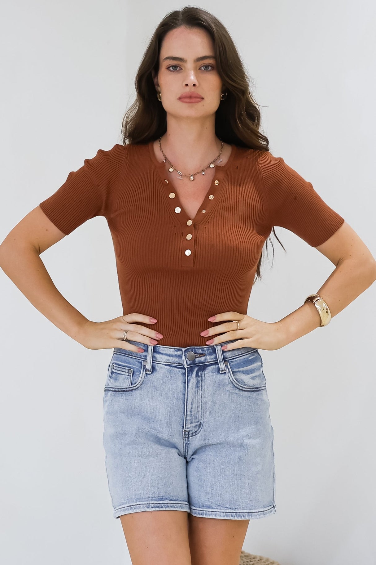 Zian Knit Top - Gold Button Neckline Ribbed Knit Top in Rust