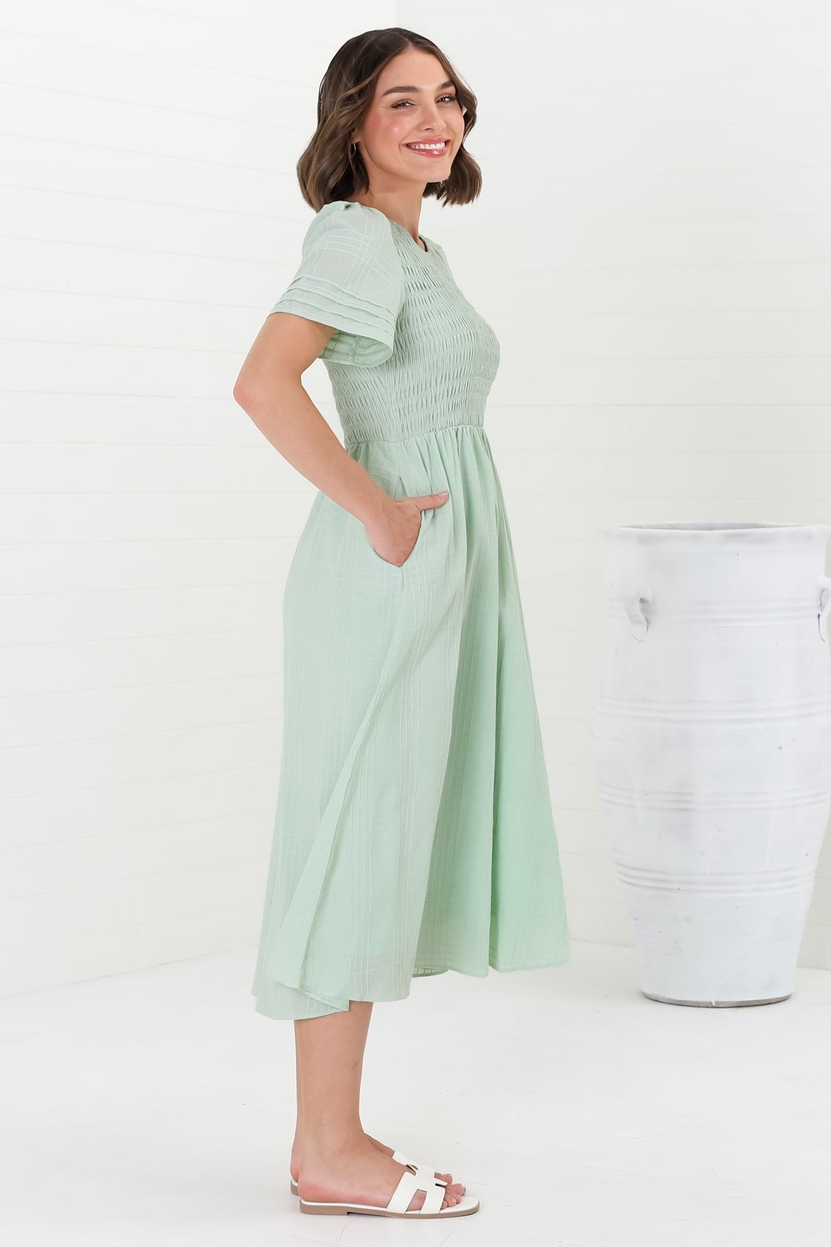 Zoya Midi Dress - Crew Neck Textured A-Line Dress with Short Sleeves in Mint