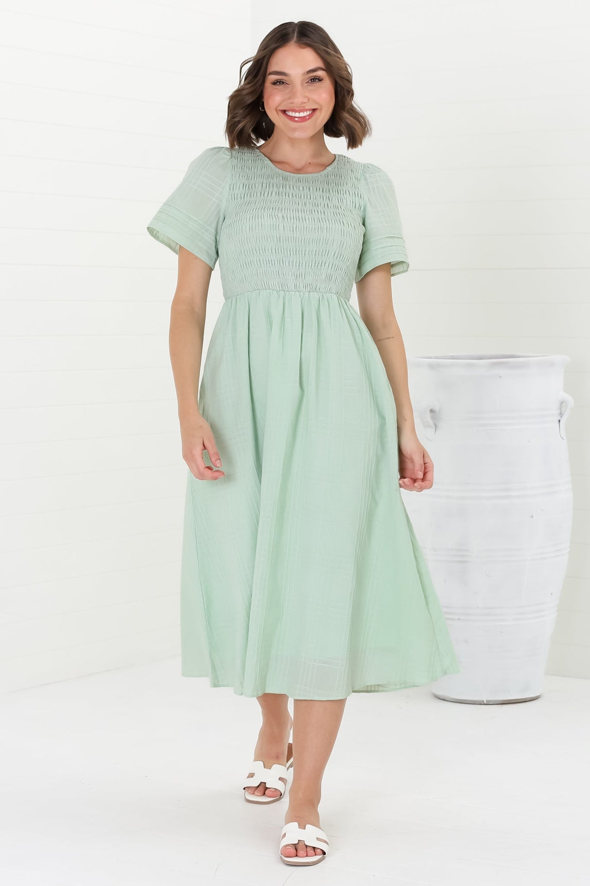 Zoya Midi Dress - Crew Neck Textured A-Line Dress with Short Sleeves in Mint