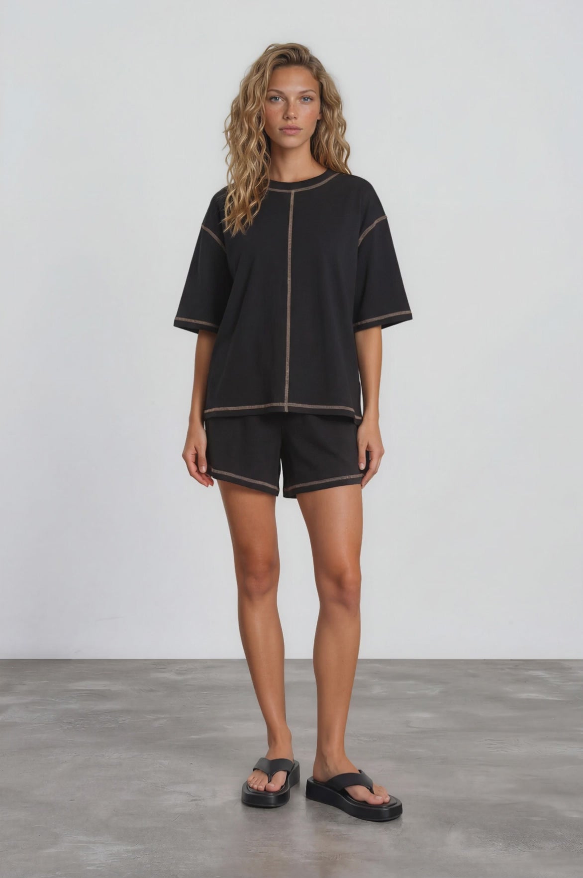 Ardan Set - Relaxed Oversized Set with Short Sleeves in Black