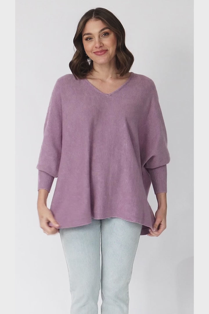 Pier Jumper - Oversized Batwing Knit Jumper in Lilac