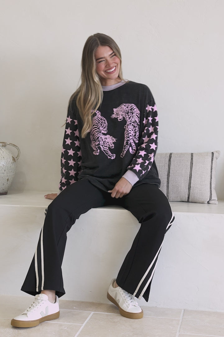 Rival Tiger Long Sleeve Tee - Crew Neck Contrast Stripe Graphic T-Shirt in Black Acid Wash
