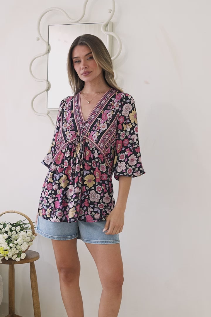 Joelle Top - V Neck High-Low Top in Anissa Print Black