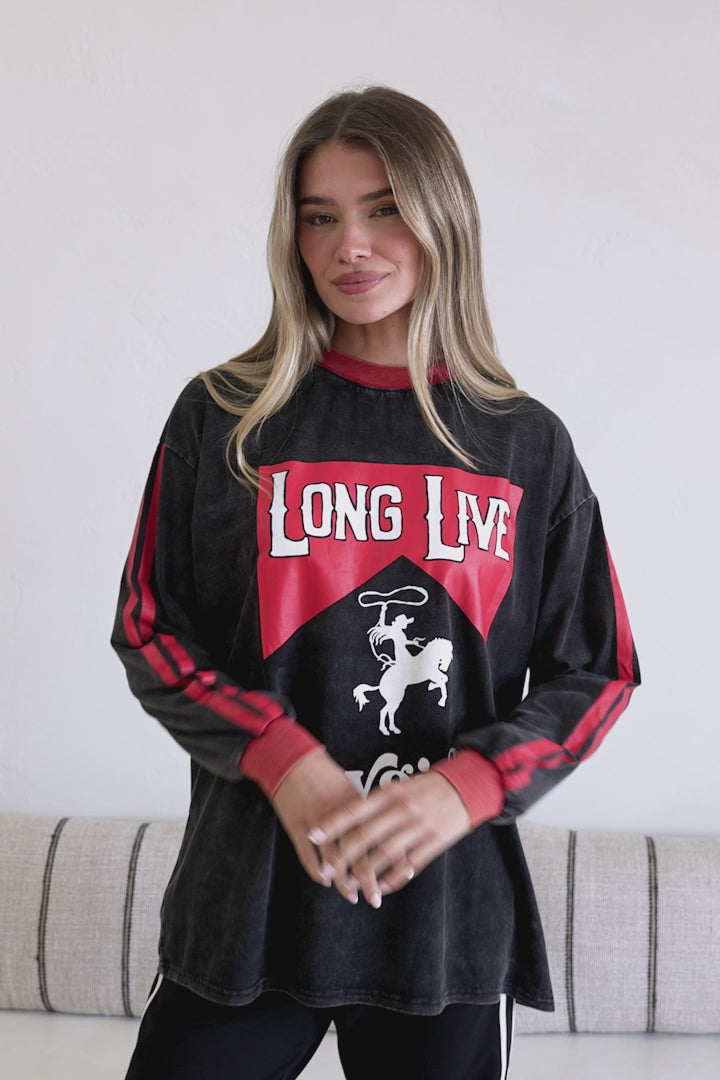 Long Live Cowgirls Long Sleeve Tee - Crew Neck Contrast Stripe Graphic T-Shirt in Black