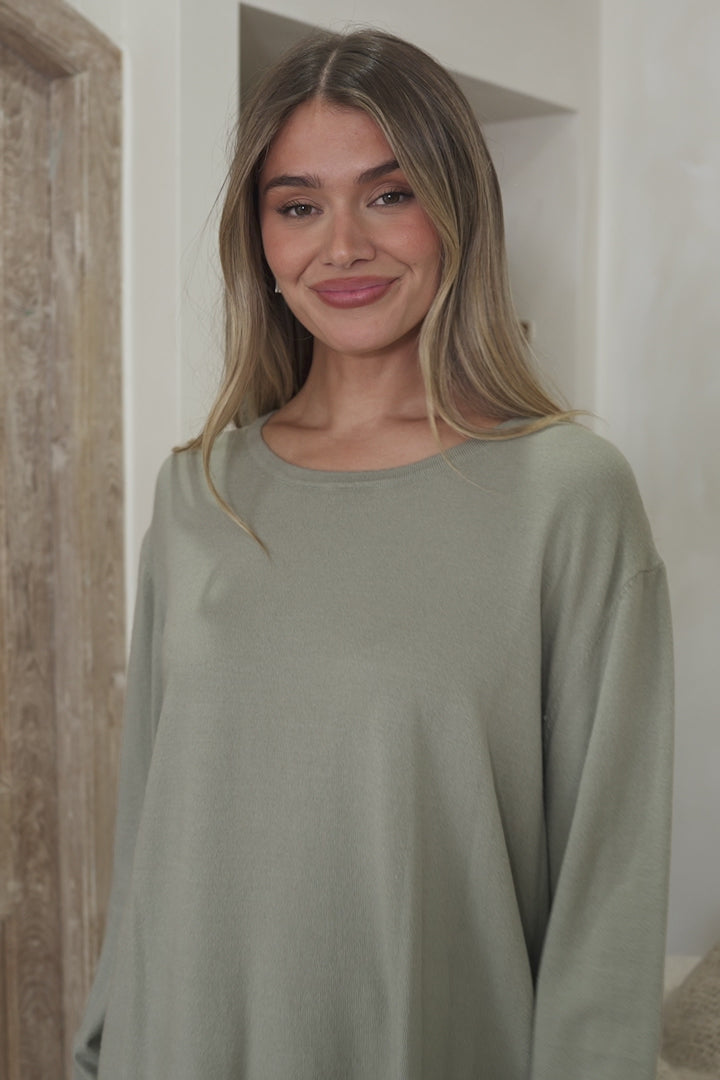 Rylee Jumper - Crew Neck Long Sleeve Pullover with Side Splits in Olive