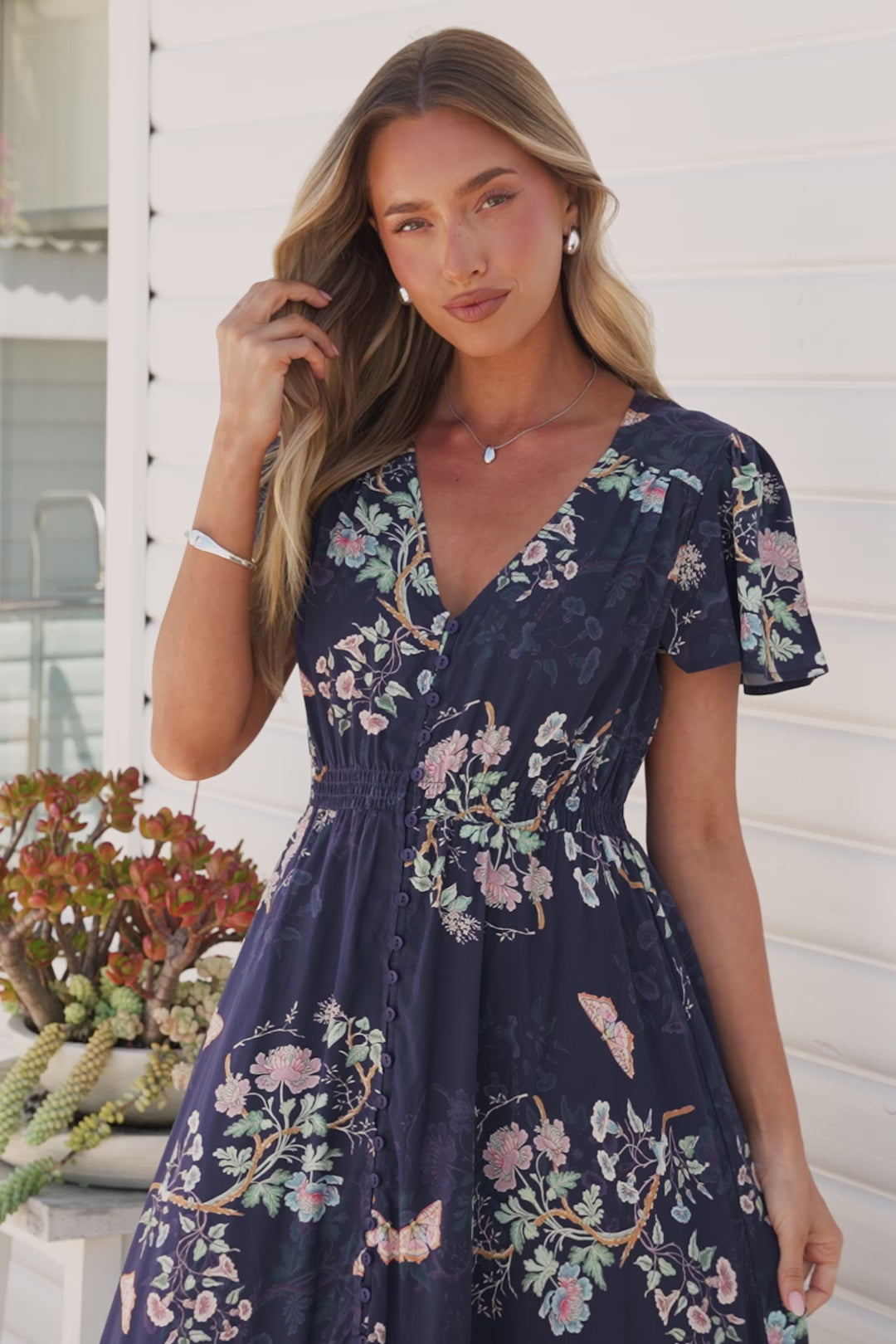 Kali Maxi Dress - Button-front Dress with Flutter Sleeves and Front Split in Colette Print