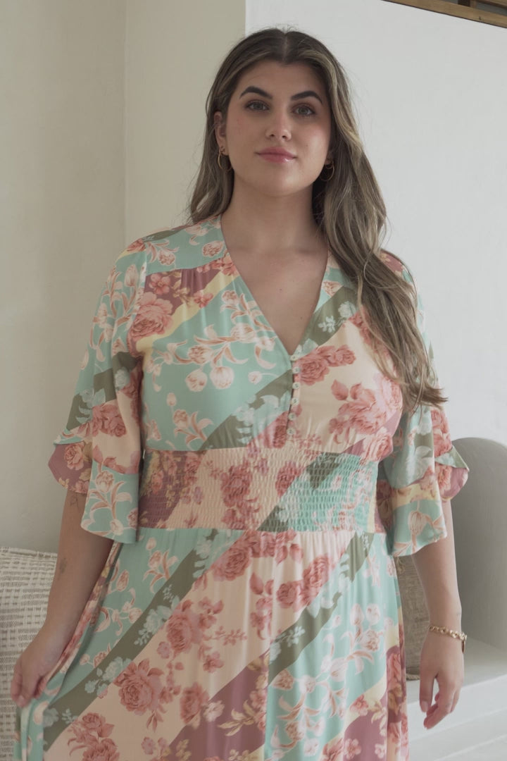 Alba Maxi Dress - Buttoned Bodice A Line Dress With Flute Sleeves In Clavelle Print