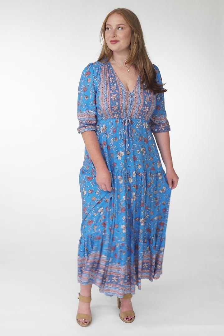 JAASE - Tessa Maxi Dress: A Line Pull Tie Waist Dress in Josianne Print