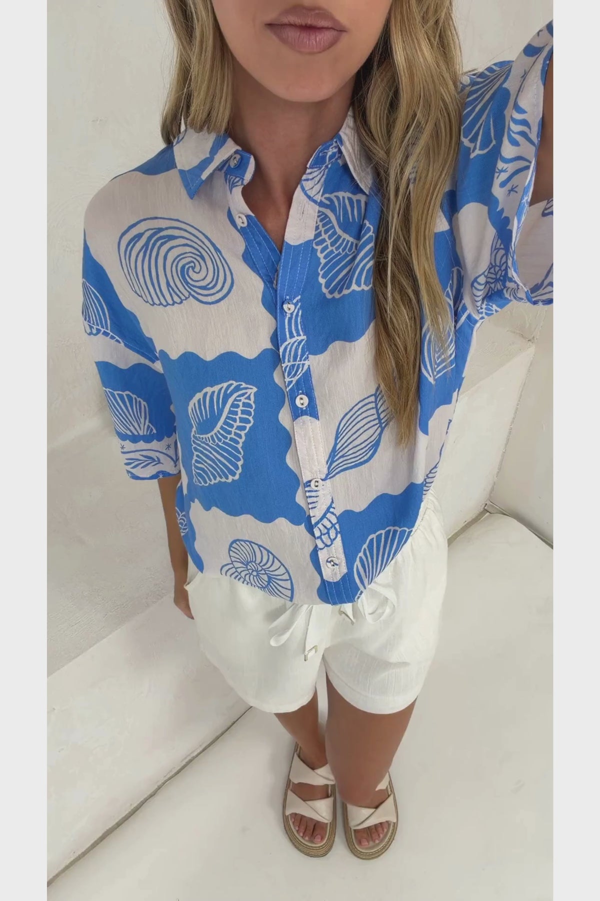 Blaze Shirt - Collared Button Down Shirt with Short Sleeves in Atrina Print