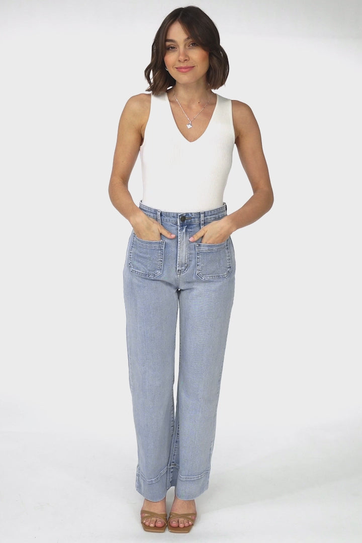 Cindy-Lou Wide Leg Jean in Light Denim