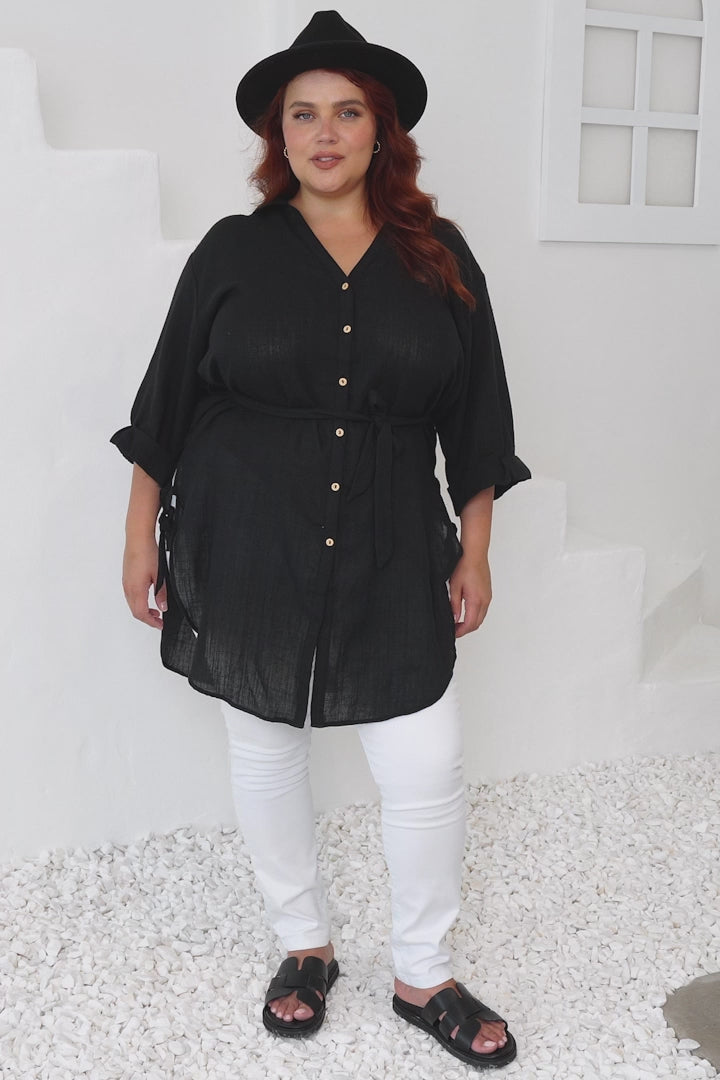 Rylee Tunic - Long Line Button Down Tunic in Black