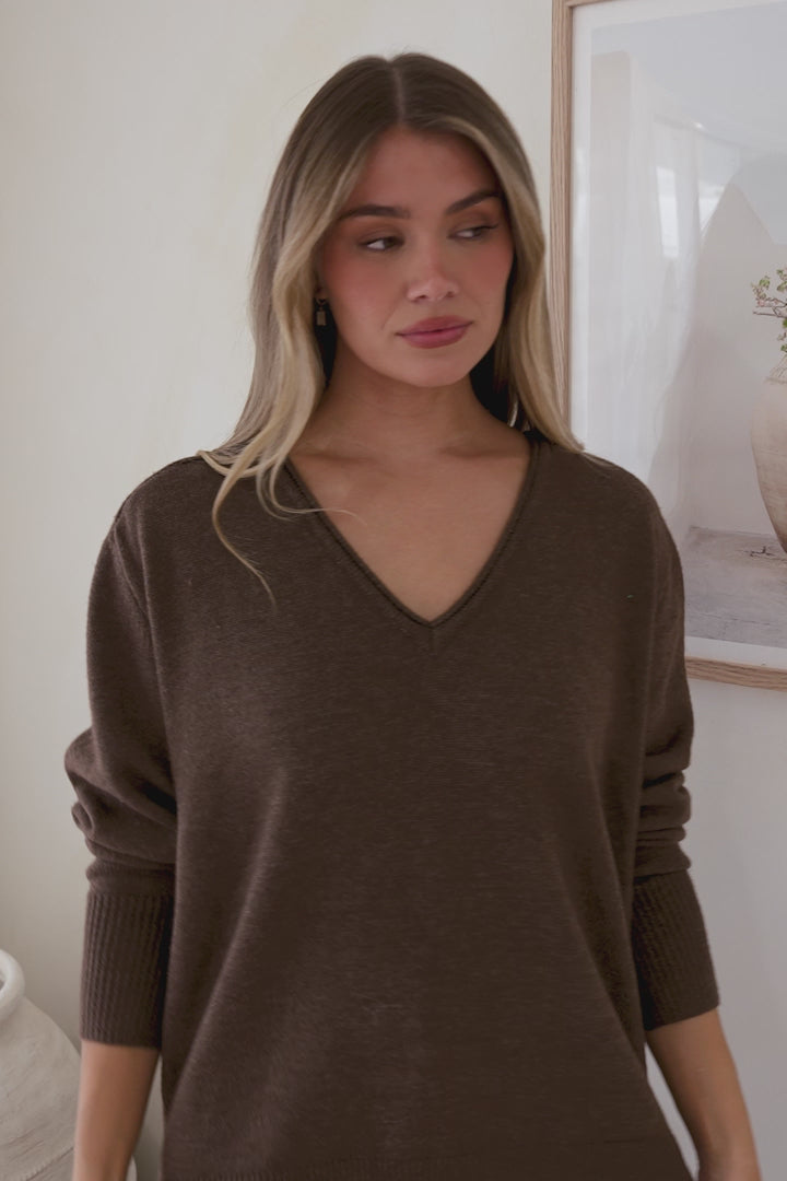 Clarke Jumper - V-Neck Batwing Sleeve Ribbed Step Hemline Knit in Coffee