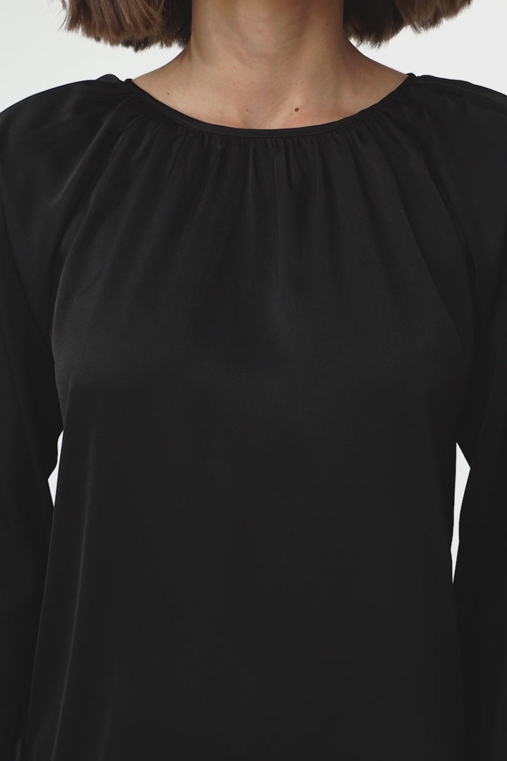 Kari Blouse - Pull Over Blouse with Long Balloon Sleeves in Black