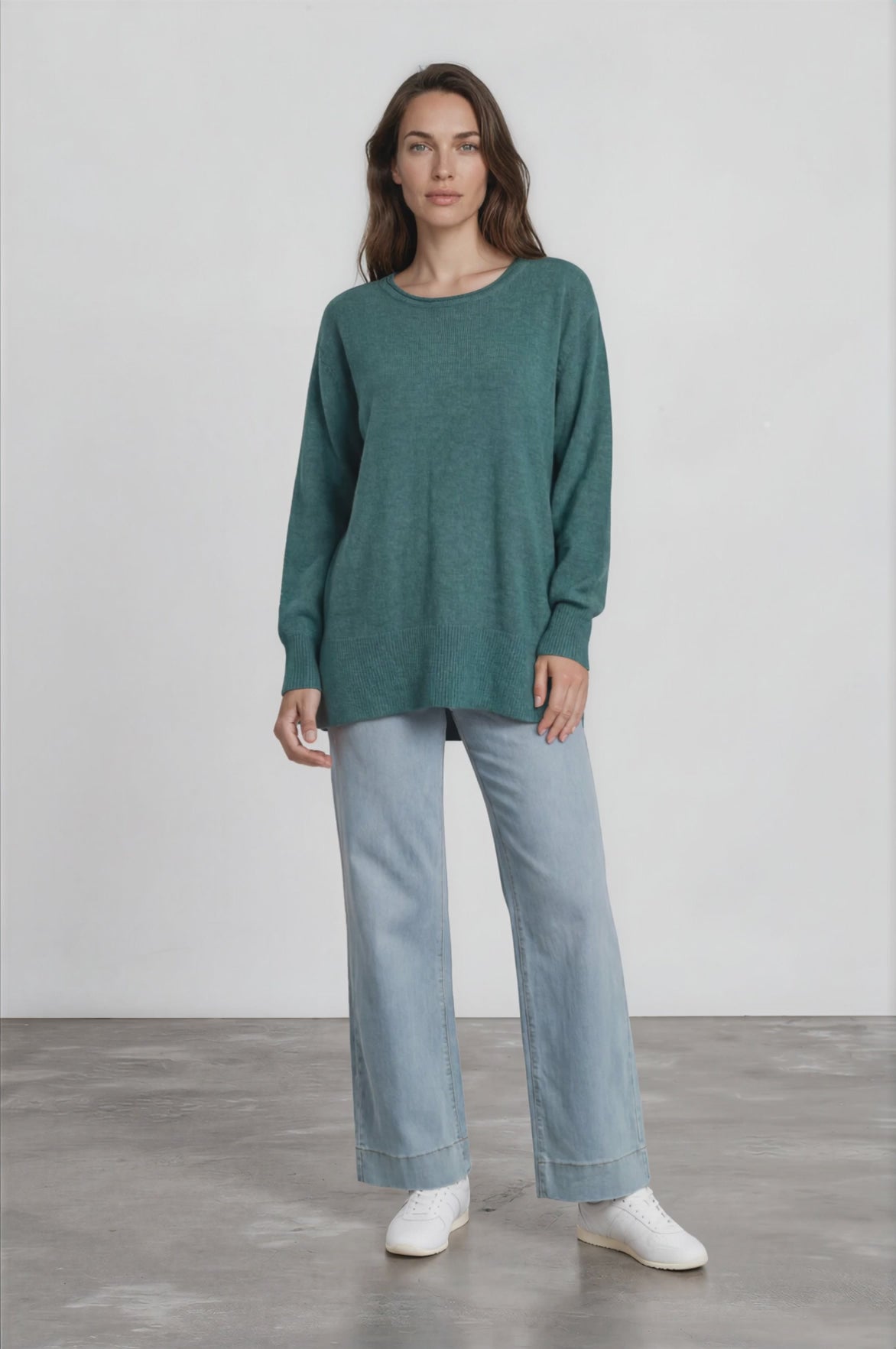 Willow Jumper - Crew Neck Batwing Sleeve Ribbed Step Hemline Knit in Teal