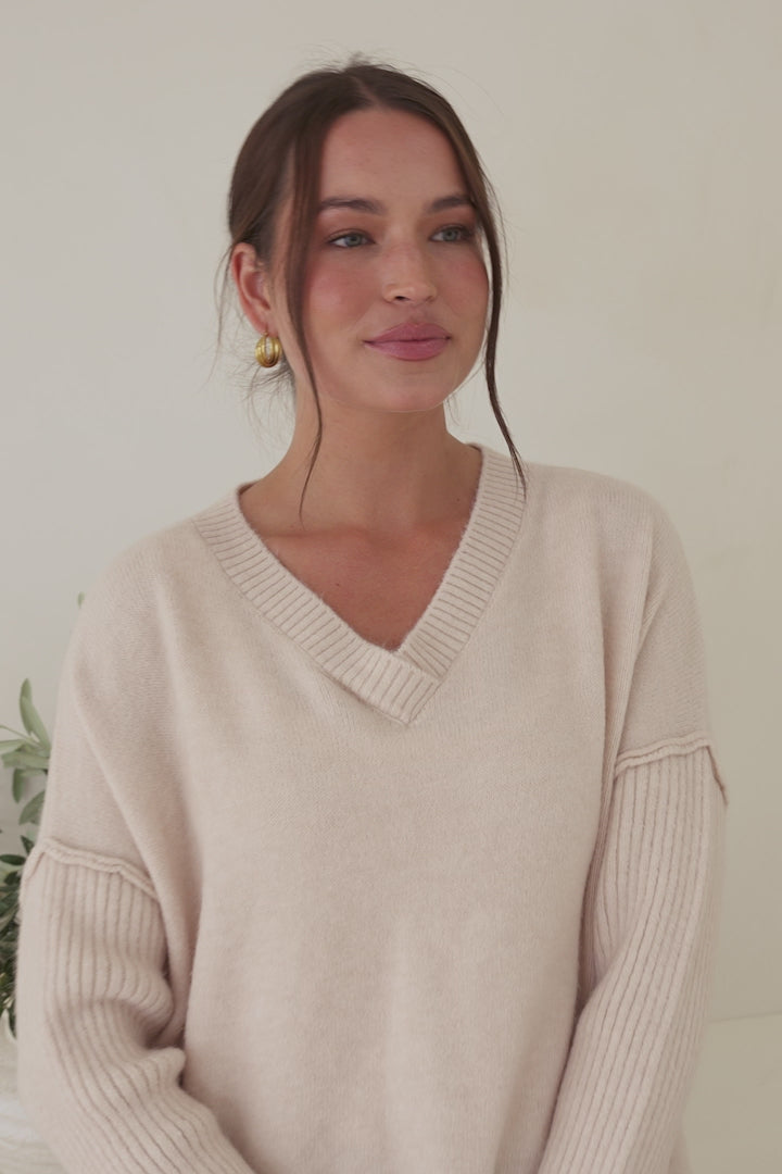 Ridge Jumper - V Neck Relaxed Shark Bite Ribbed Hemline Knit in Oatmeal