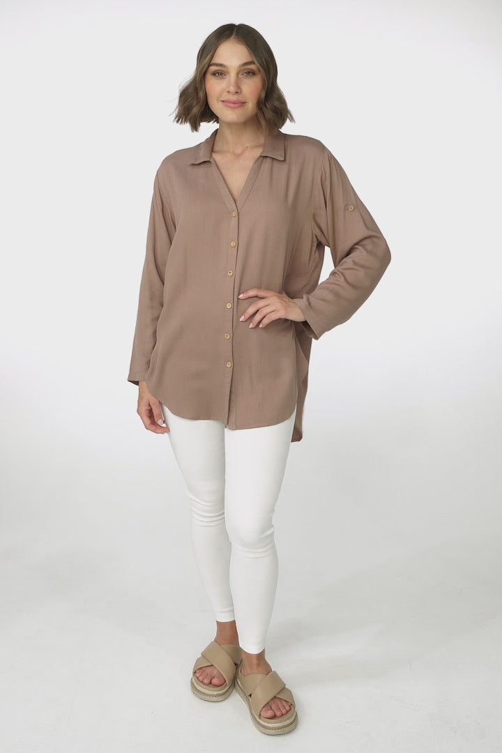 Tammy Shirt - Relaxed Button Down Shirt in Beige