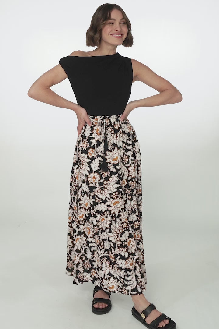 Hellen Maxi Skirt - High Waisted Skirt with Front Splits in Torah Print