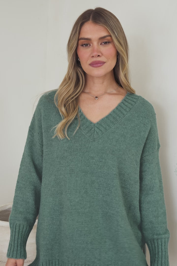 Jonas Jumper - Relaxed High-Low Jumper With Seam Splits In Teal