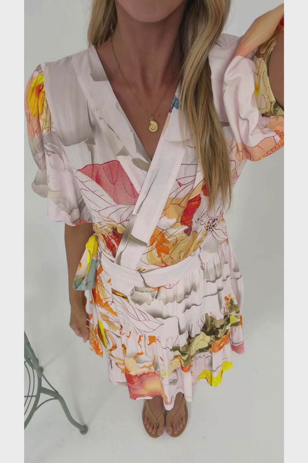 Pippa Mini Dress - V-Neck Wrap Dress with Short Balloon Sleeves in Gazania Print