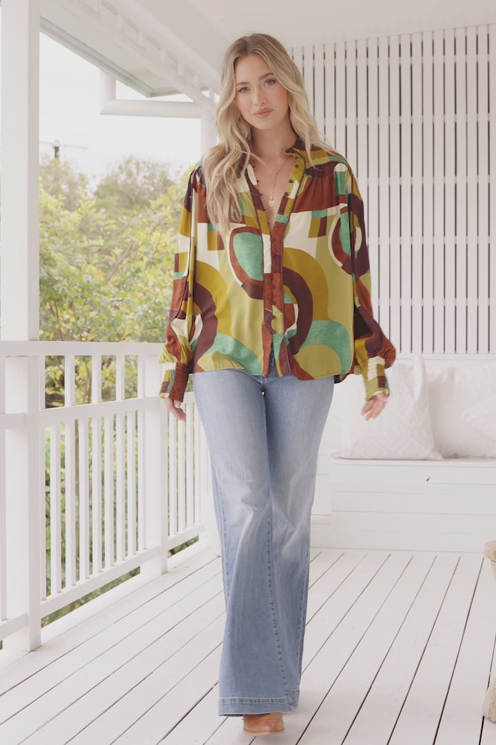 JAASE - Beau Shirt: Button Down Shirred Cuff Shirt in Bardot Print