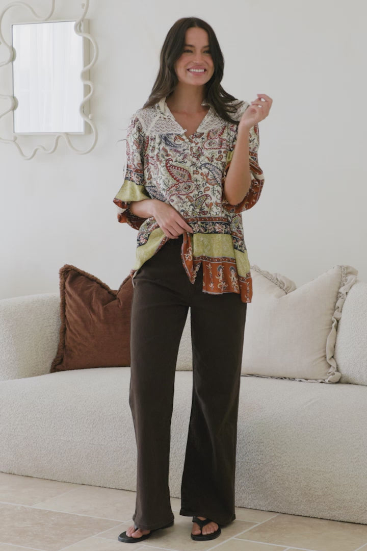 JAASE - Florence Blouse: Lace Detailed Button Down Relaxed Blouse in Oakie Print