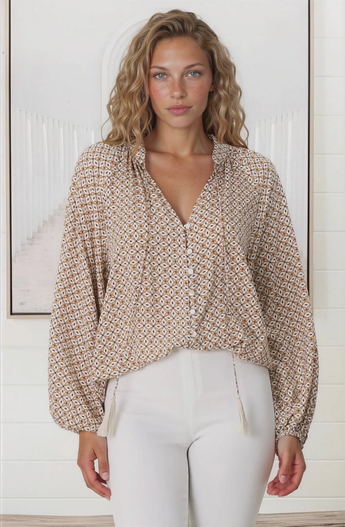 Sallie Blouse - V-Neckline Button Down Blouse in Retro Print