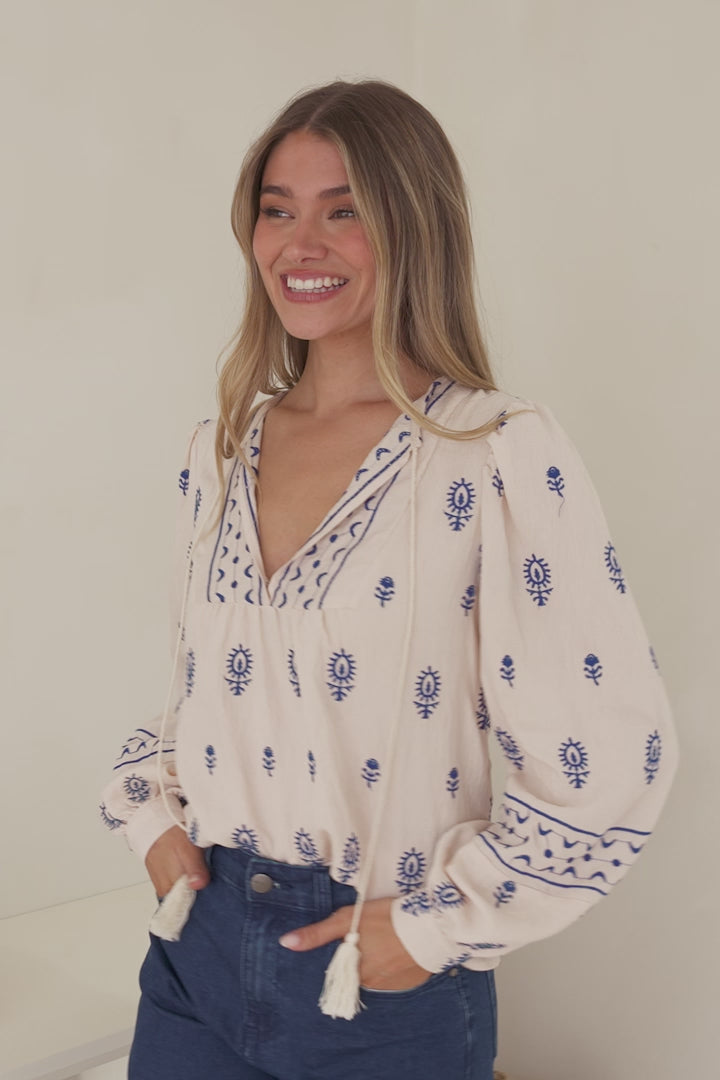 Nouveau Top - V Neck Embroidered Pullover with Long Cuffed Sleeves in Cream