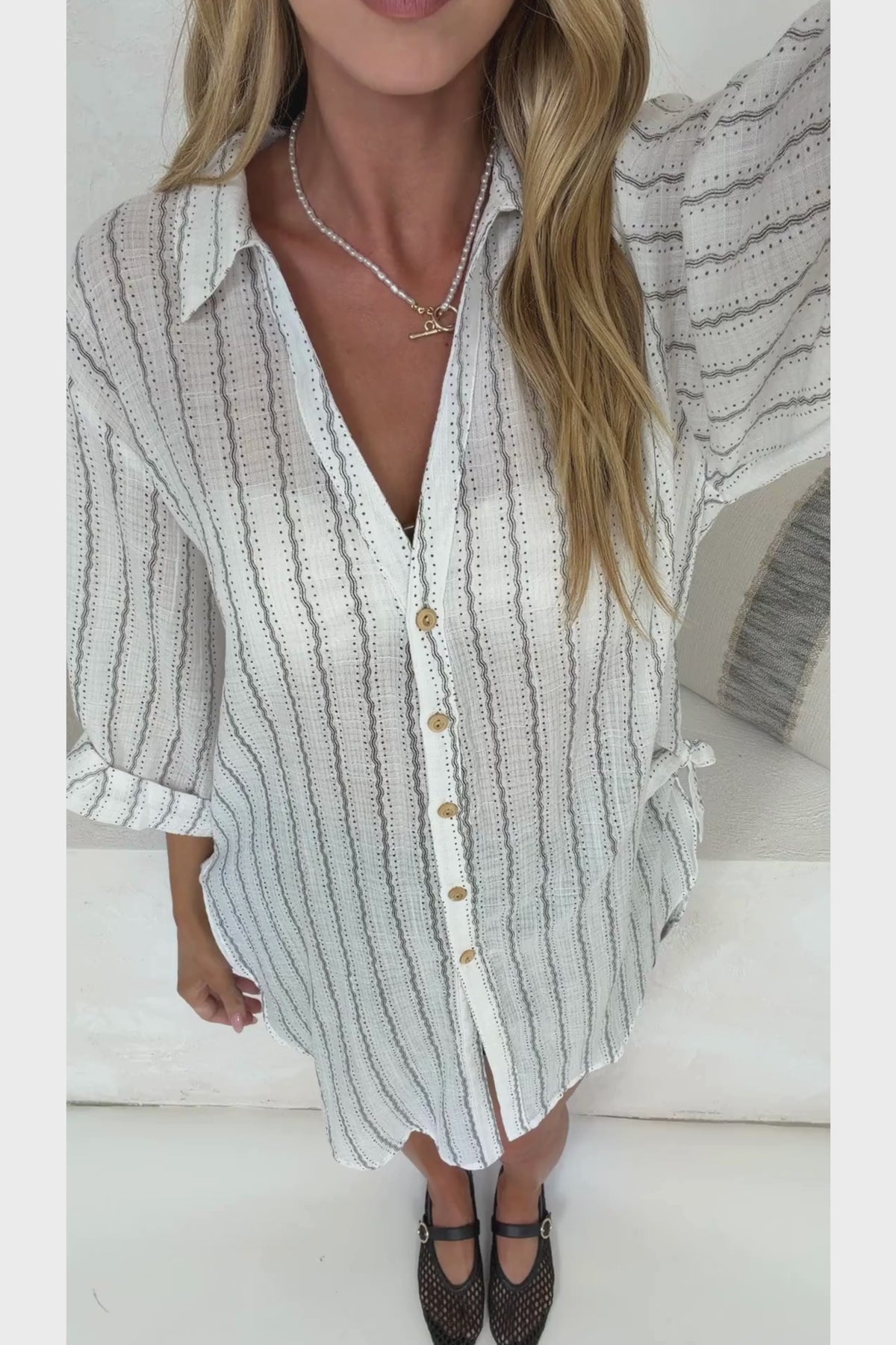 Beachly Shirt - Collared Button Down Oversized Shirt in Romilly Print White
