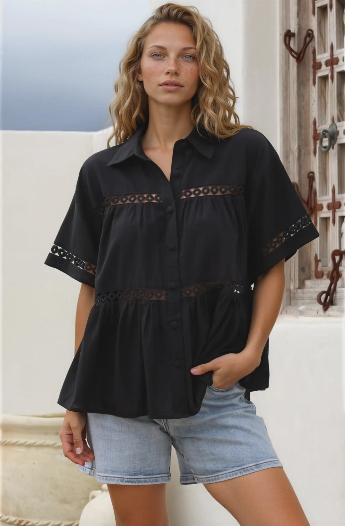 Leyana Shirt - Collared Cut Out Insert Button Down in Black