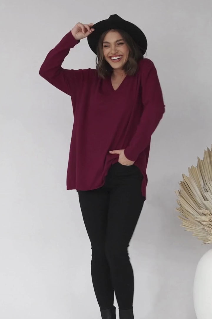 Mayanna Jumper - Light Weight V Neck Knit Jumper with Side Splits in Burgundy