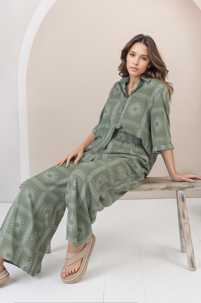 Rayane Collared Shirt and Pants Set - Astra Print in Green