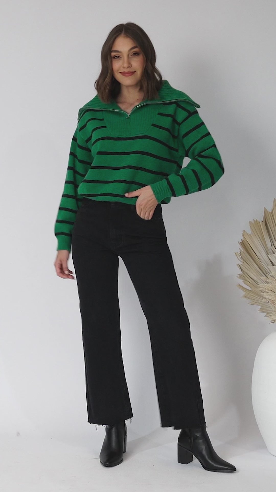 Dennis Jumper - Chunky Collar with Zipper Stripe Jumper in Green