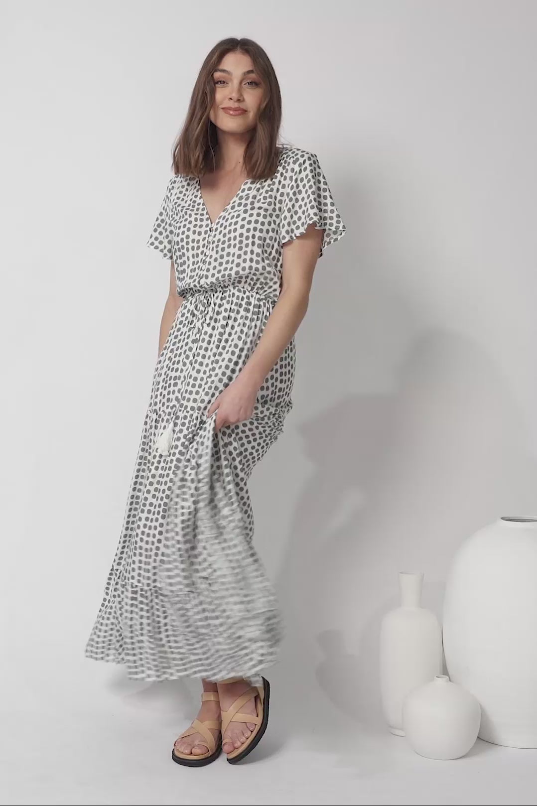 Derla Maxi Dress - V Neck Cap Sleeve Pull Tie Waist A Line Dress in Maryanne Print Green