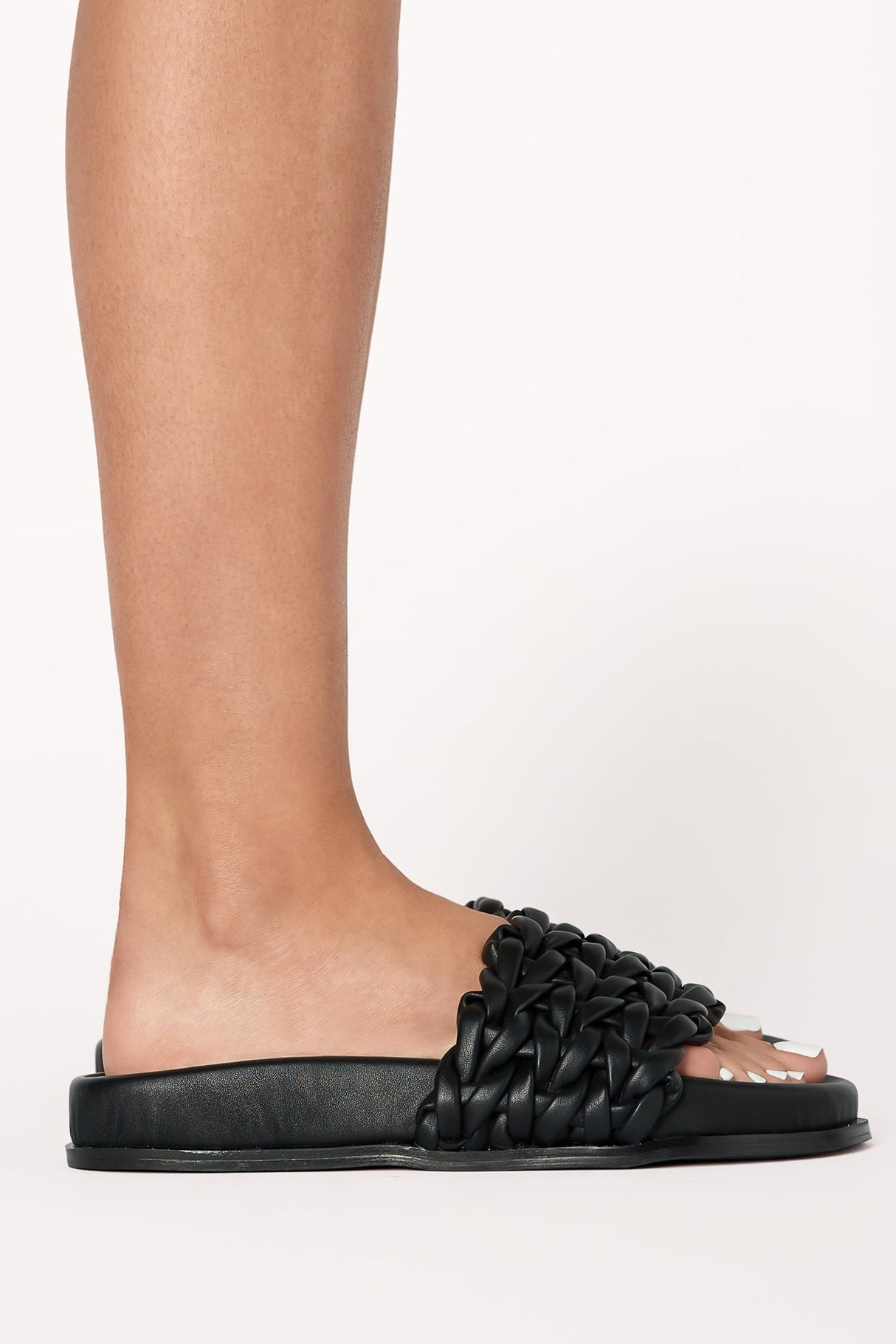 Brynn Sandals - Black